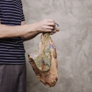 Nano Bag - Black (กระเป๋าถุงผ้า-สีดำ) - Image 2